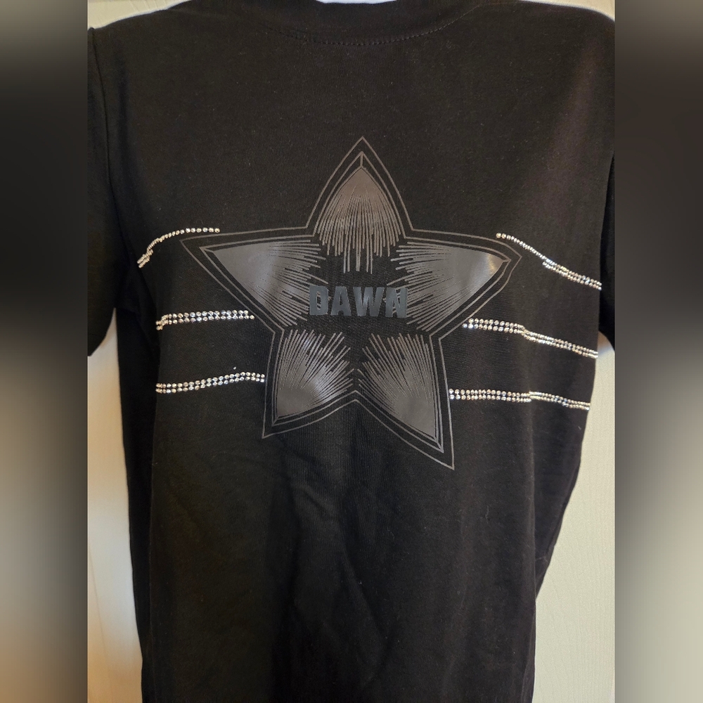 Veesa Black Star T-Shirt Size Medium* NWT